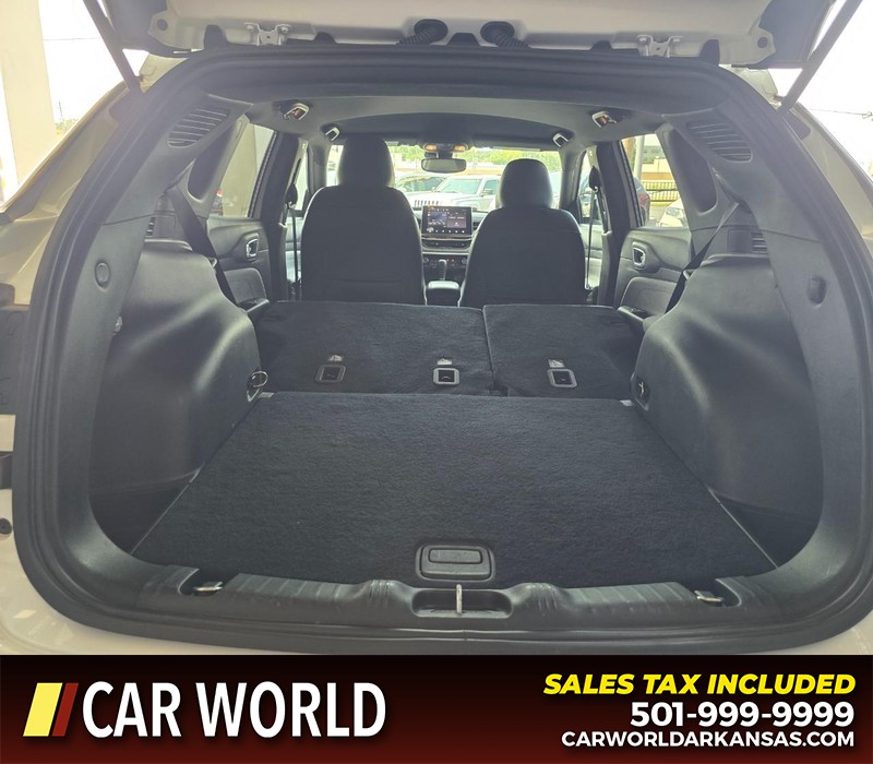 Jeep Compass Vehicle Full-screen Gallery Image 14