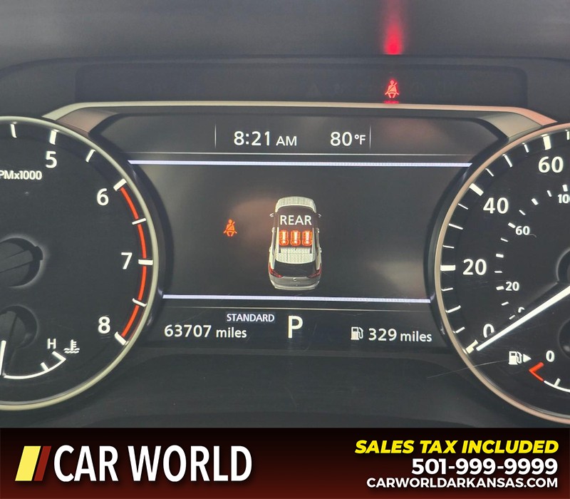 Nissan Rogue Vehicle Full-screen Gallery Image 16