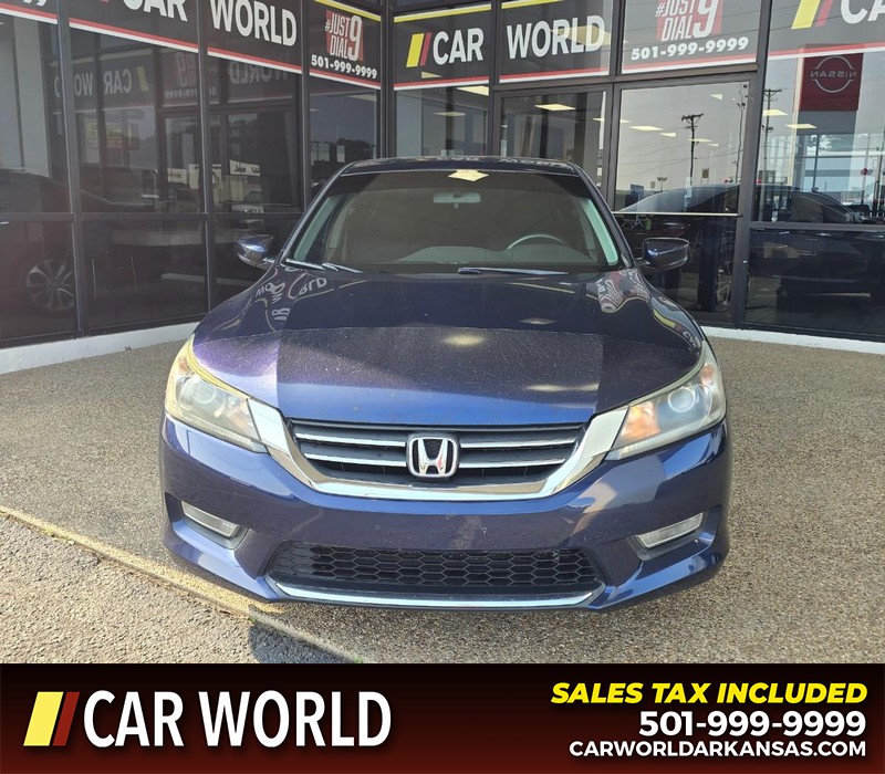 Honda Accord Sedan Vehicle Full-screen Gallery Image 2