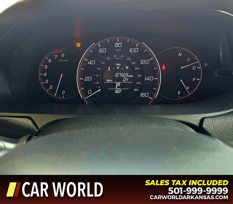 Honda Accord Sedan Vehicle Full-screen Gallery Image 16