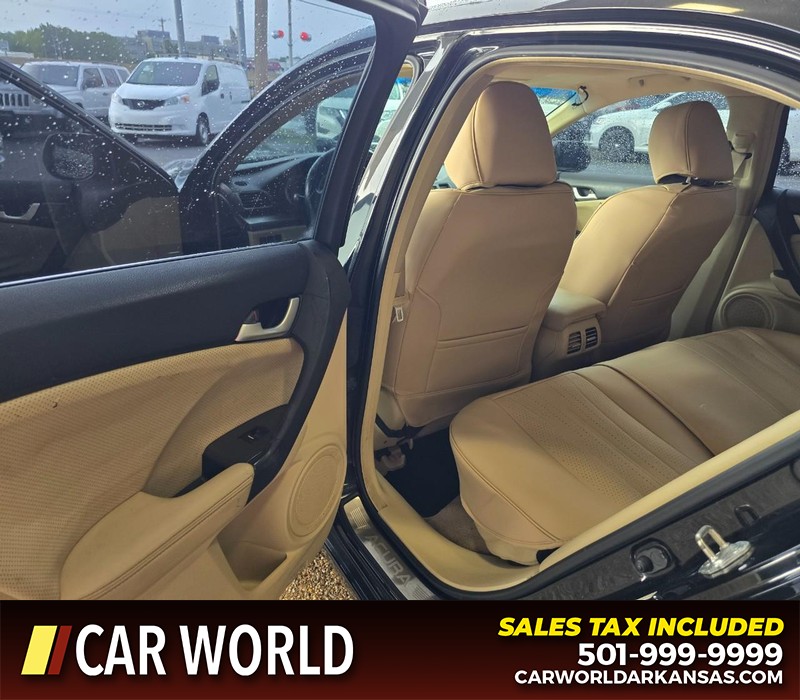 Acura TSX Vehicle Full-screen Gallery Image 9