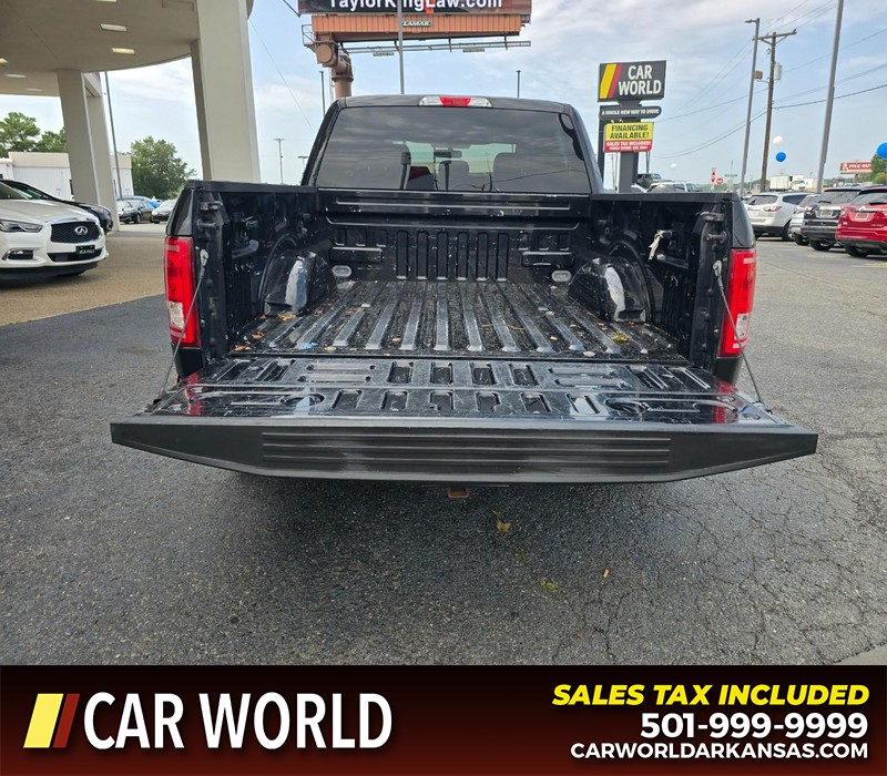 Ford F-150 Vehicle Full-screen Gallery Image 14