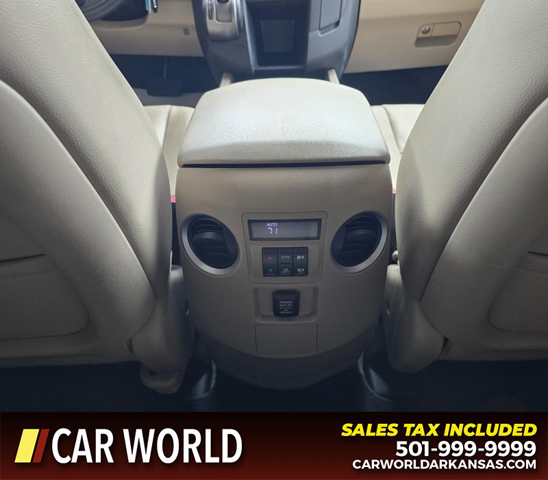 Honda Pilot Vehicle Full-screen Gallery Image 23