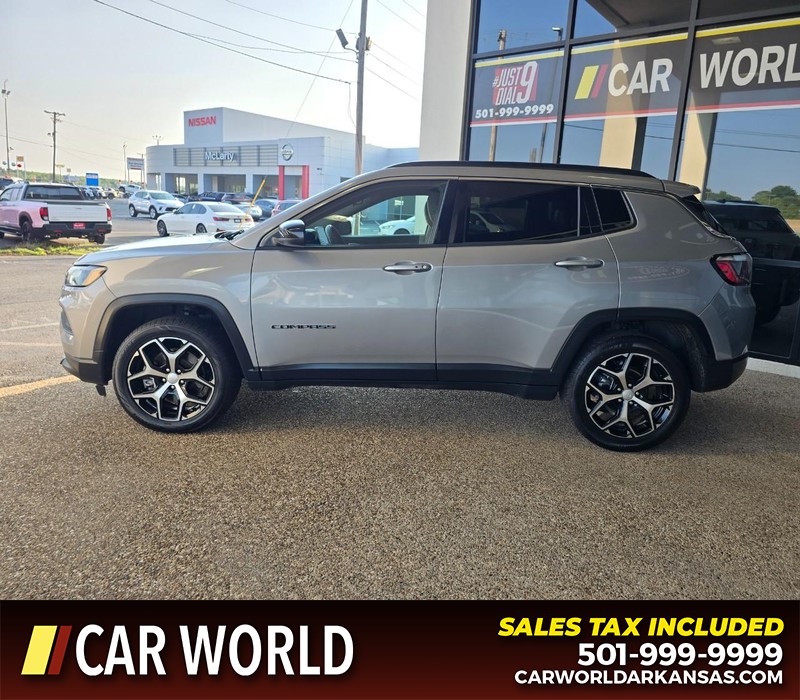 Jeep Compass Vehicle Full-screen Gallery Image 4