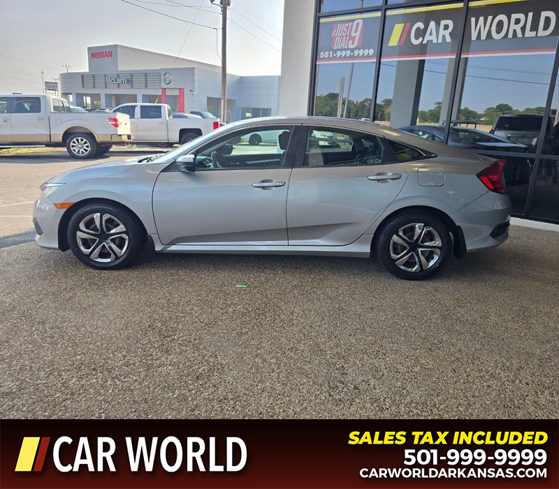 Honda Civic Sedan Vehicle Full-screen Gallery Image 4