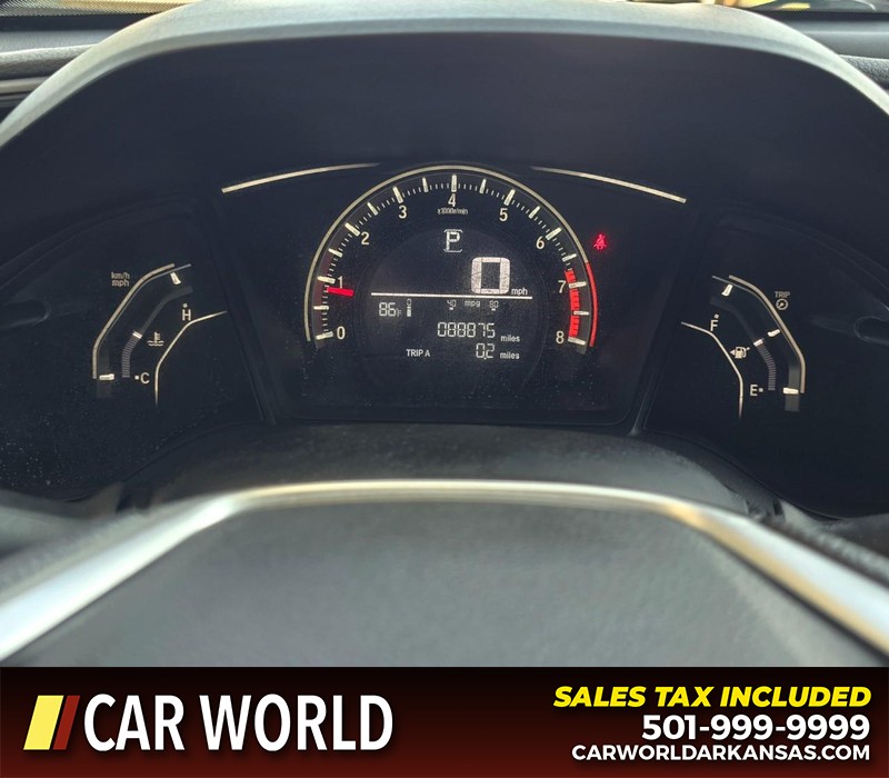 Honda Civic Sedan Vehicle Full-screen Gallery Image 17