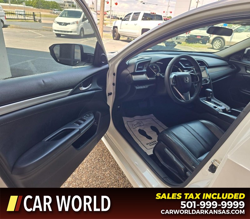 Honda Civic Sedan Vehicle Full-screen Gallery Image 7