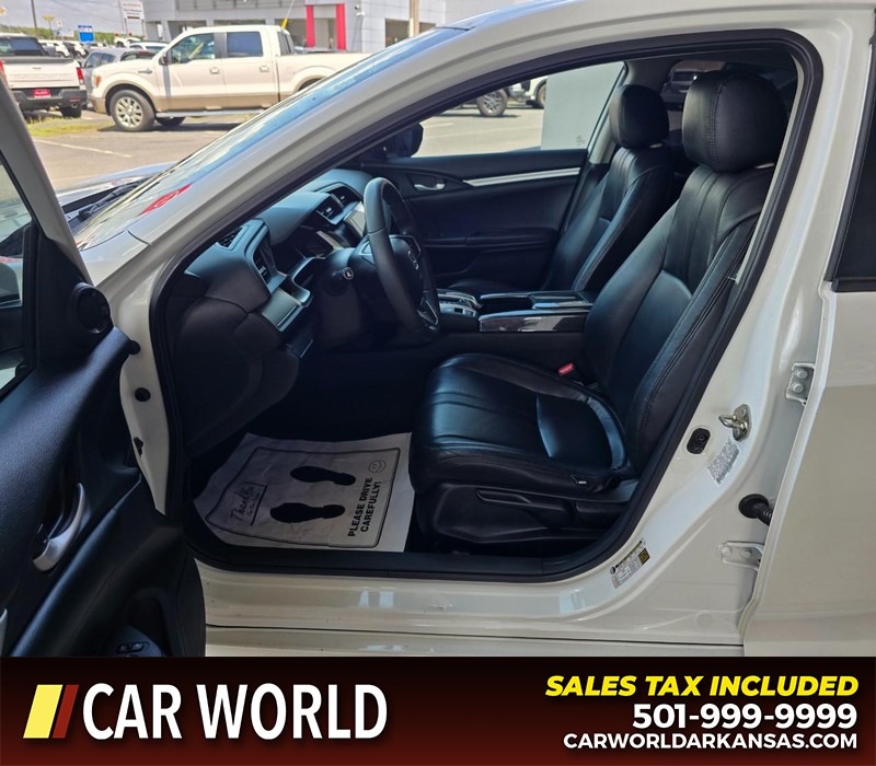 Honda Civic Sedan Vehicle Full-screen Gallery Image 8