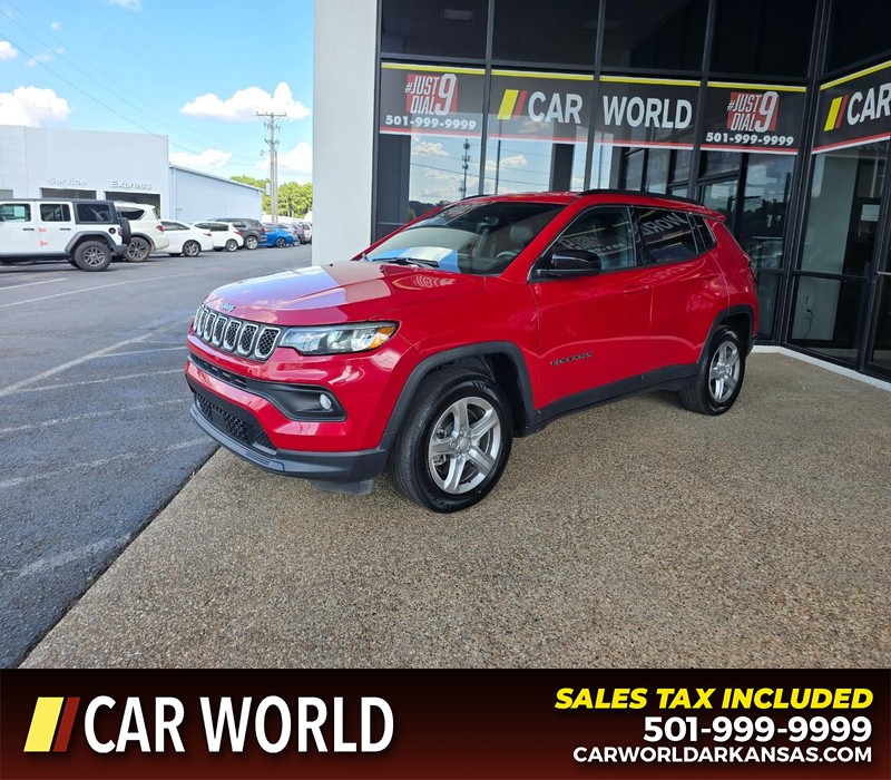 Jeep Compass Vehicle Full-screen Gallery Image 3