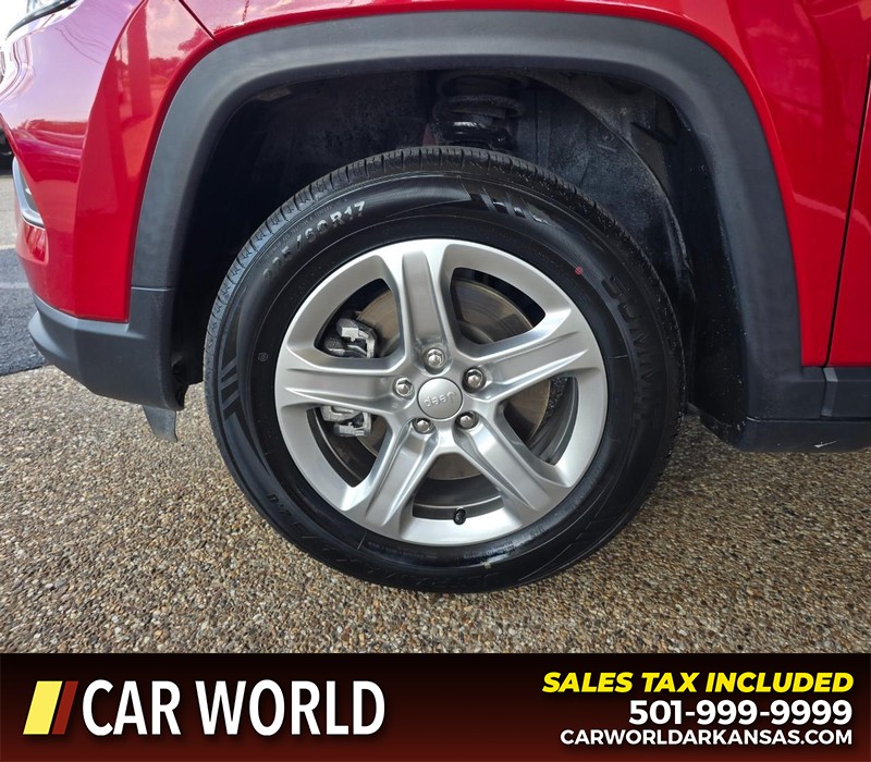 Jeep Compass Vehicle Full-screen Gallery Image 6