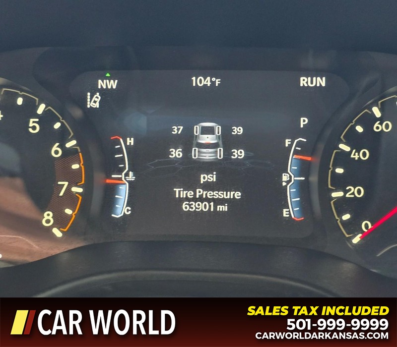 Jeep Compass Vehicle Full-screen Gallery Image 16