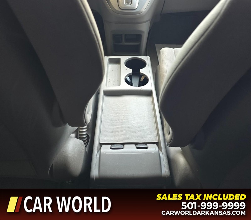 Honda CR-V Vehicle Full-screen Gallery Image 20