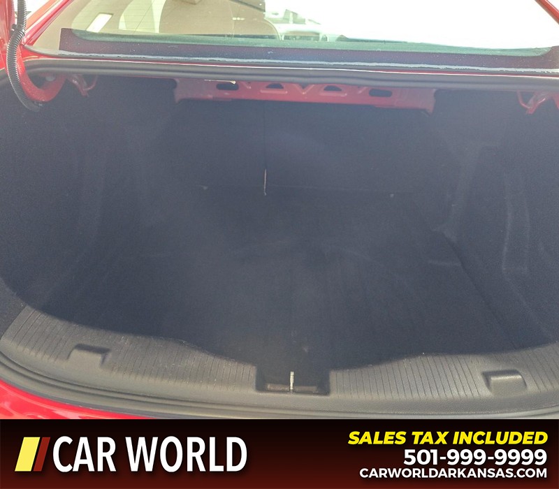 Chevrolet Cruze Vehicle Full-screen Gallery Image 13