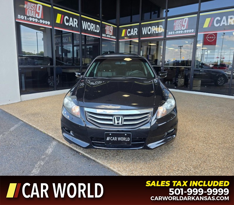 Honda Accord Sedan Vehicle Full-screen Gallery Image 2