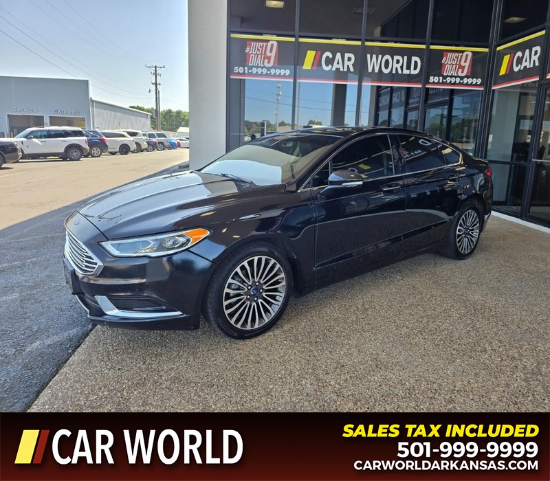 Ford Fusion Vehicle Full-screen Gallery Image 3