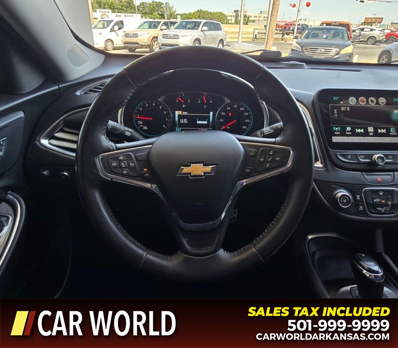 Chevrolet Malibu Vehicle Full-screen Gallery Image 15