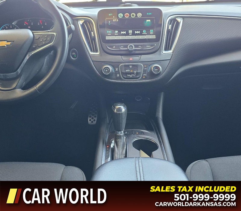 Chevrolet Malibu Vehicle Full-screen Gallery Image 18