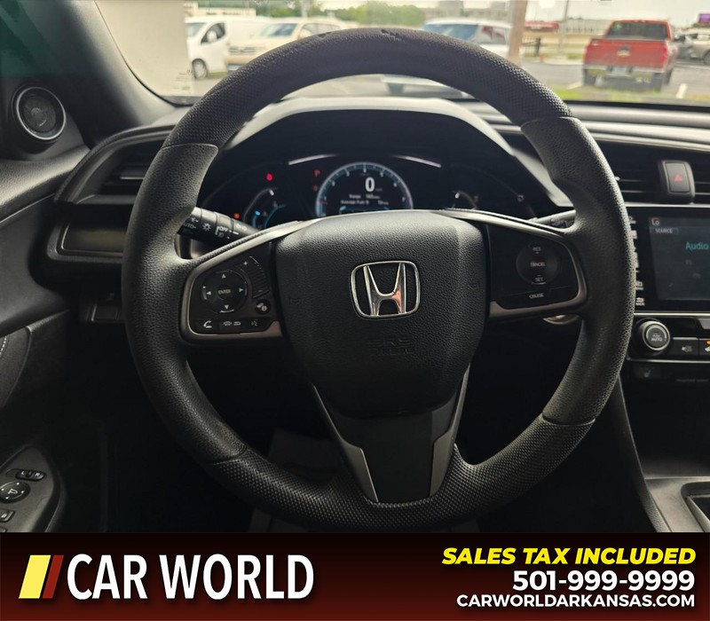 Honda Civic Hatchback Vehicle Full-screen Gallery Image 14
