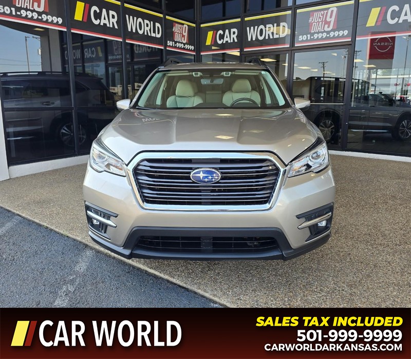 Subaru Ascent Vehicle Full-screen Gallery Image 2