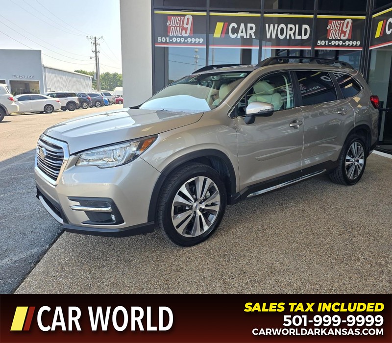 Subaru Ascent Vehicle Full-screen Gallery Image 3