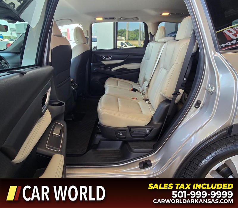 Subaru Ascent Vehicle Full-screen Gallery Image 10