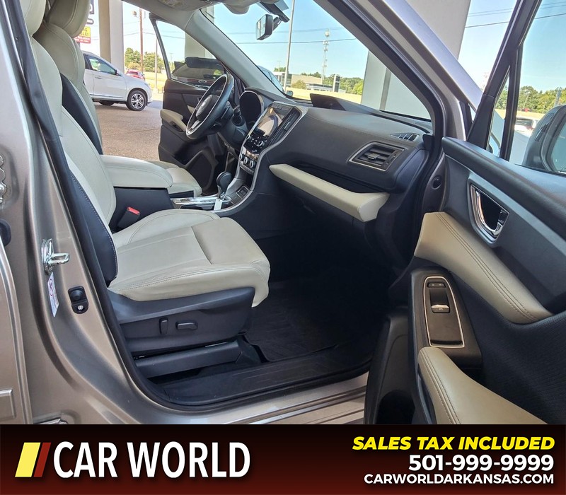 Subaru Ascent Vehicle Full-screen Gallery Image 12