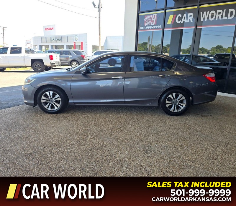 Honda Accord Sedan Vehicle Full-screen Gallery Image 4