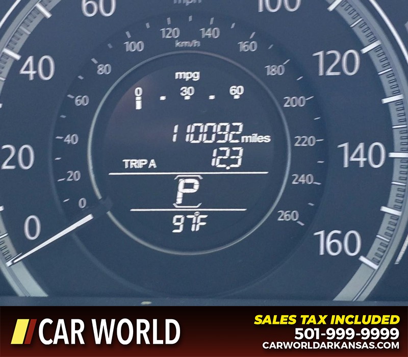 Honda Accord Sedan Vehicle Full-screen Gallery Image 15