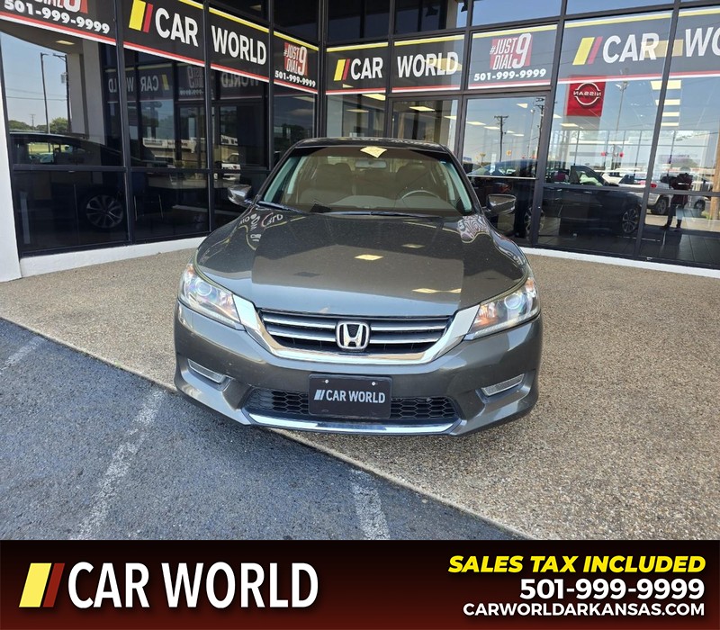 Honda Accord Sedan Vehicle Full-screen Gallery Image 2