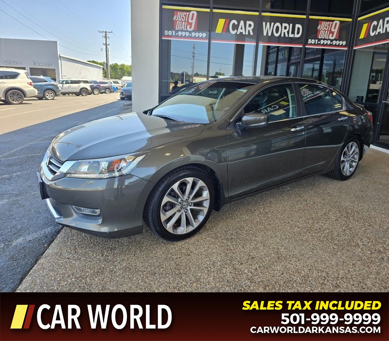 Honda Accord Sedan Vehicle Full-screen Gallery Image 3