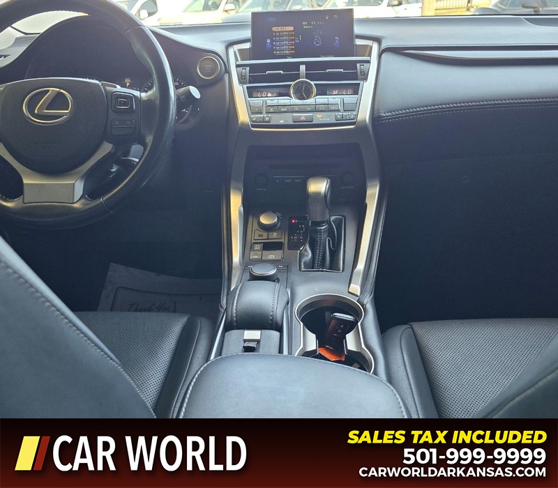 Lexus NX Vehicle Full-screen Gallery Image 18