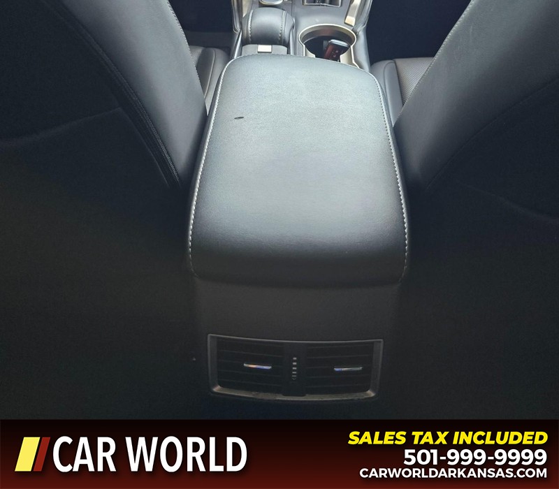 Lexus NX Vehicle Full-screen Gallery Image 20