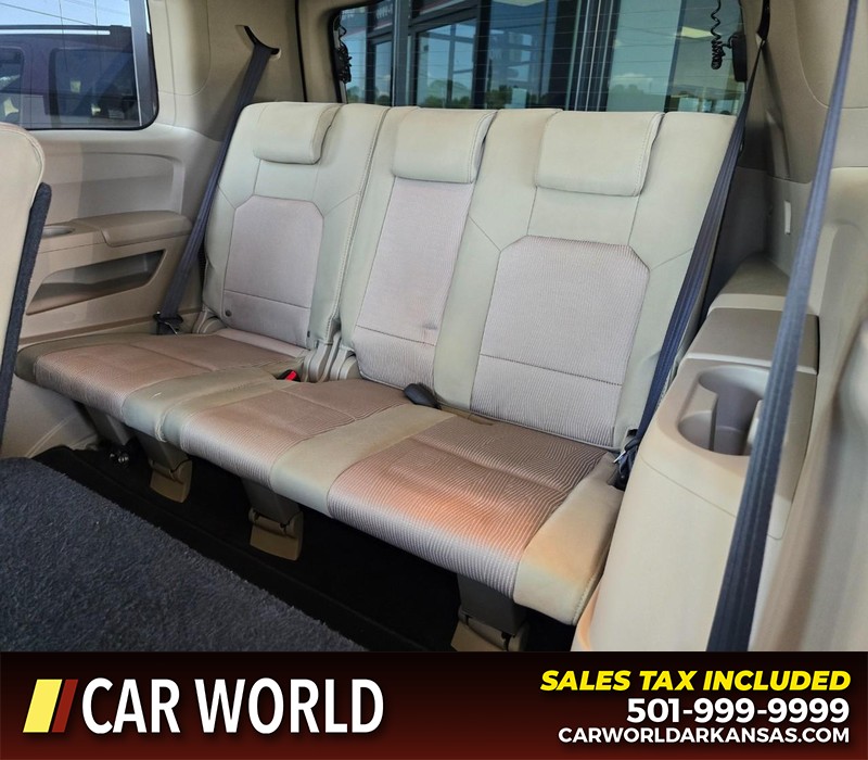 Honda Pilot Vehicle Full-screen Gallery Image 11