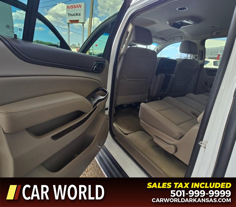 GMC Yukon XL Vehicle Full-screen Gallery Image 10