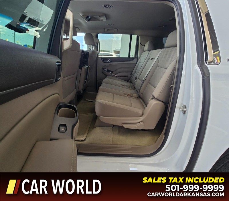 GMC Yukon XL Vehicle Full-screen Gallery Image 11