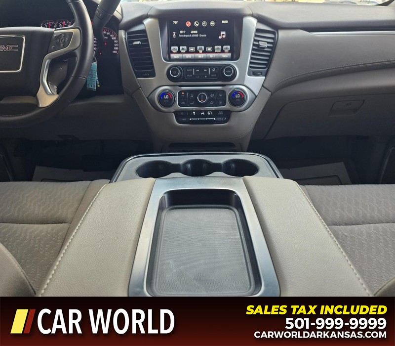 GMC Yukon XL Vehicle Full-screen Gallery Image 23