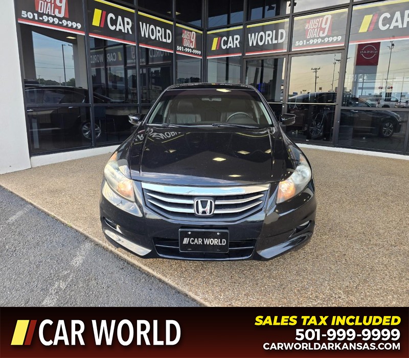 Honda Accord Sedan Vehicle Full-screen Gallery Image 2