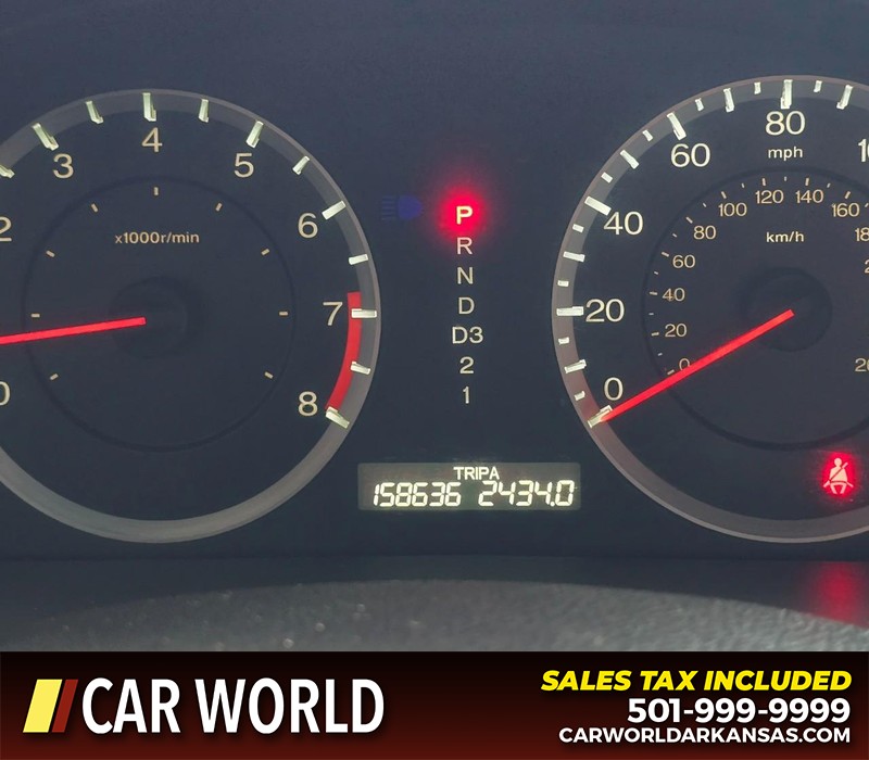 Honda Accord Sedan Vehicle Full-screen Gallery Image 15