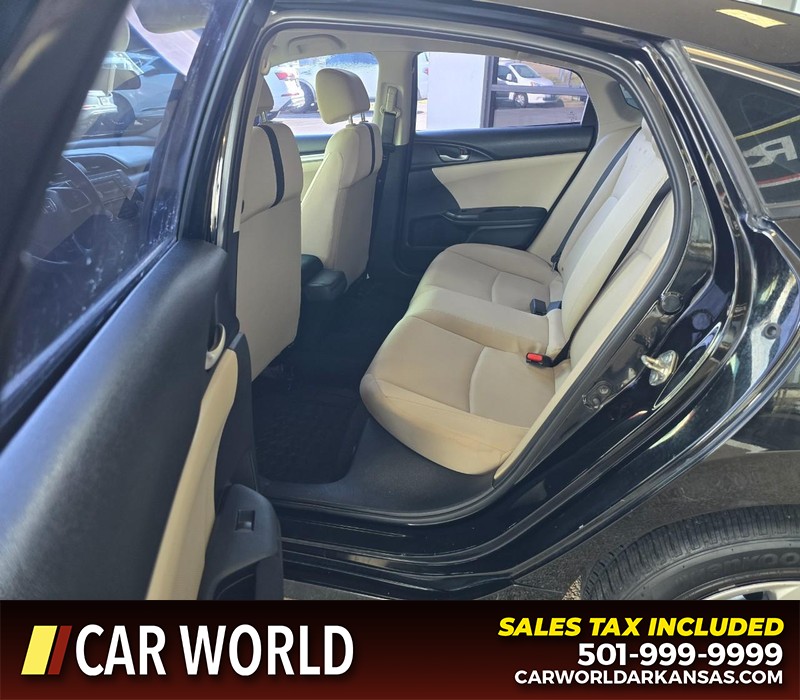 Honda Civic Sedan Vehicle Full-screen Gallery Image 10