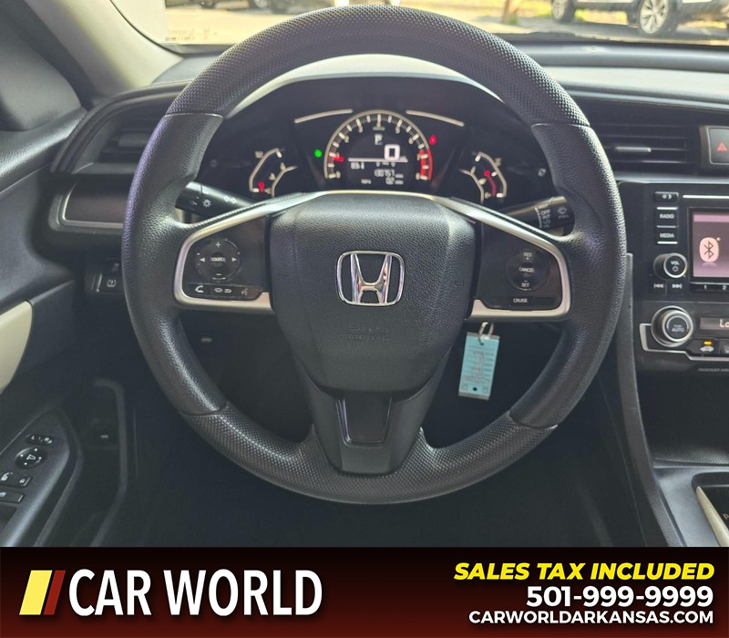 Honda Civic Sedan Vehicle Full-screen Gallery Image 15