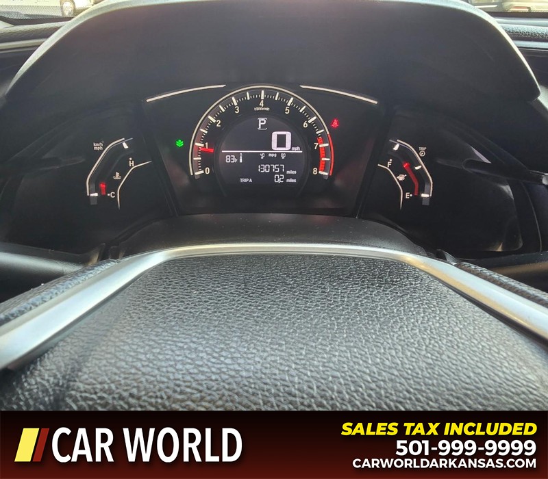Honda Civic Sedan Vehicle Full-screen Gallery Image 17