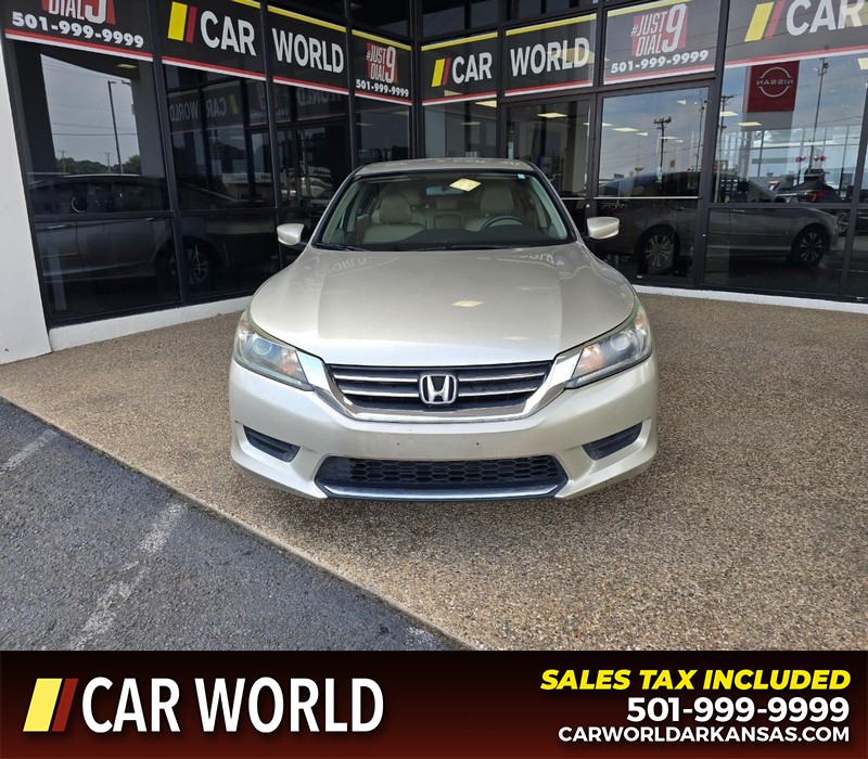 Honda Accord Sedan Vehicle Full-screen Gallery Image 2