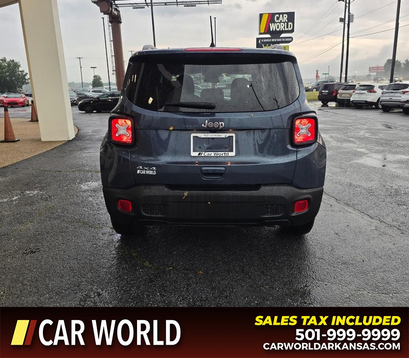 Jeep Renegade Vehicle Full-screen Gallery Image 5