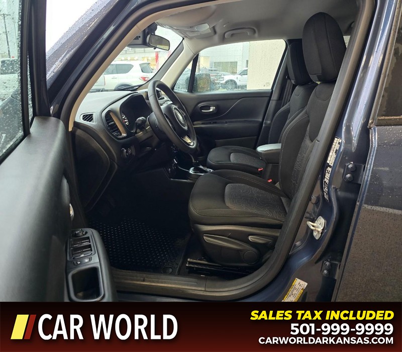 Jeep Renegade Vehicle Full-screen Gallery Image 8