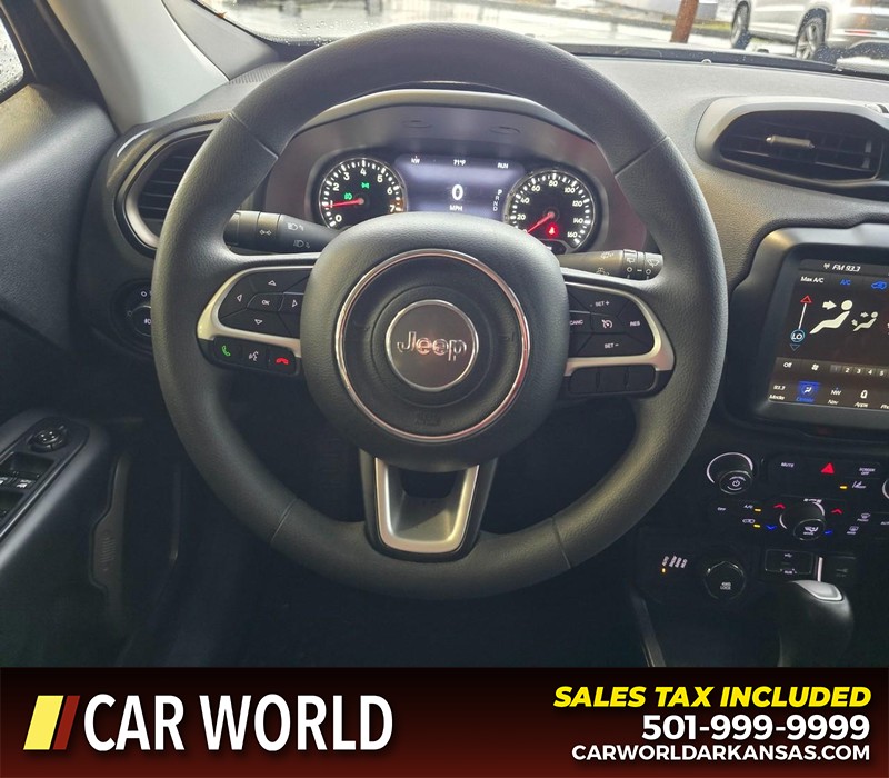 Jeep Renegade Vehicle Full-screen Gallery Image 15