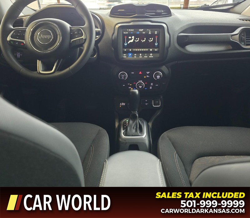 Jeep Renegade Vehicle Full-screen Gallery Image 18