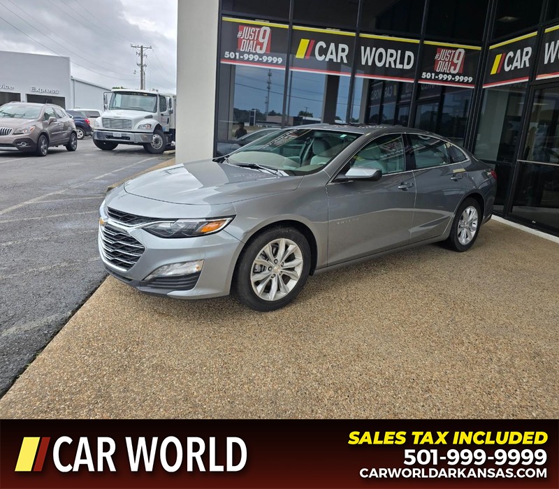 Chevrolet Malibu Vehicle Full-screen Gallery Image 3