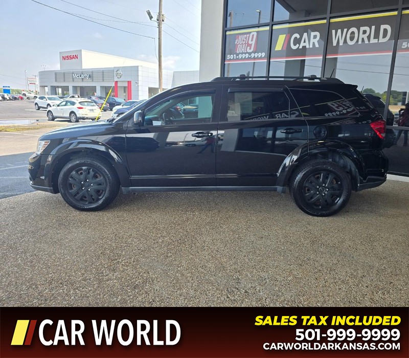 Dodge Journey Vehicle Full-screen Gallery Image 4