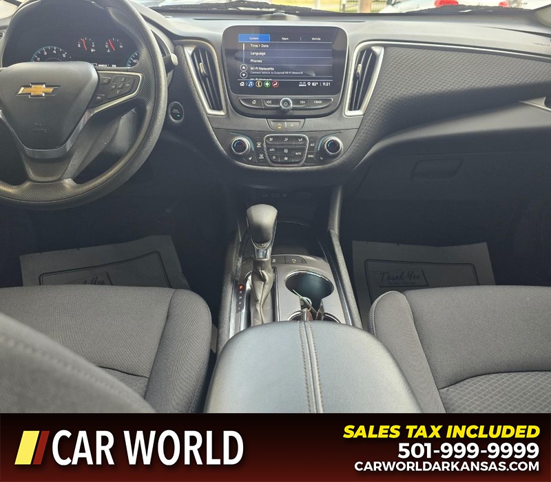 Chevrolet Malibu Vehicle Full-screen Gallery Image 18