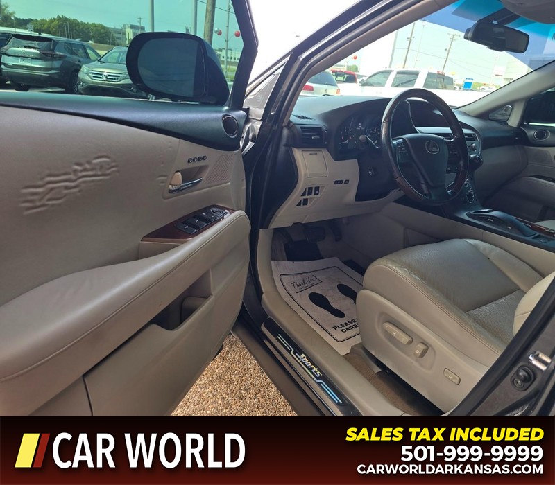 Lexus RX 350 Vehicle Full-screen Gallery Image 7